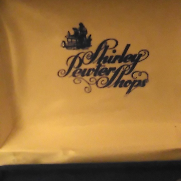 Shakers - Picture 2 of 6